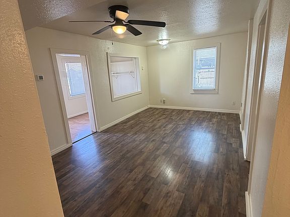 5th image of 31 Marshall Pl #A
