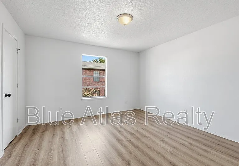8108 Foxfire Ln #A — Photo 7