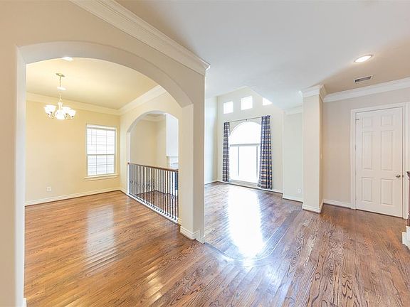 5th image of 2616 Edgefield Lakes Dr