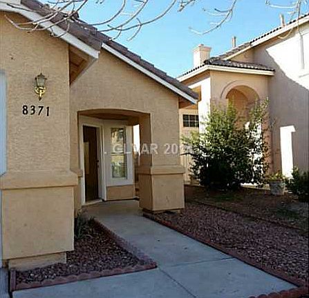 4th image of 8371 N Lost Lake Ct