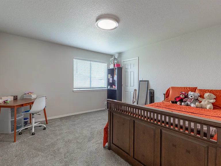 429 Sorenstam Way — Photo 24