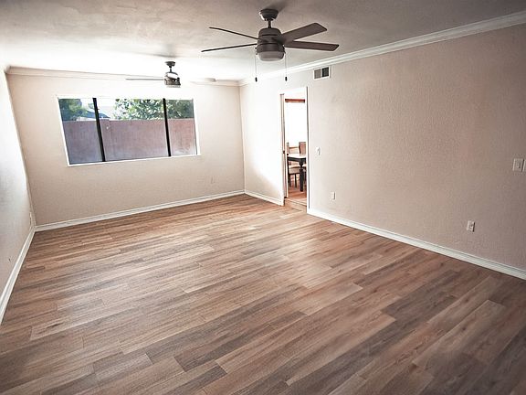 2nd image of 2055 E Encanto St