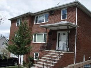 537 Oakdene Ave, Ridgefield, NJ 07657