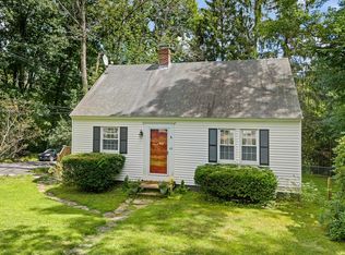 69 Center St, Ashburnham, MA 01430