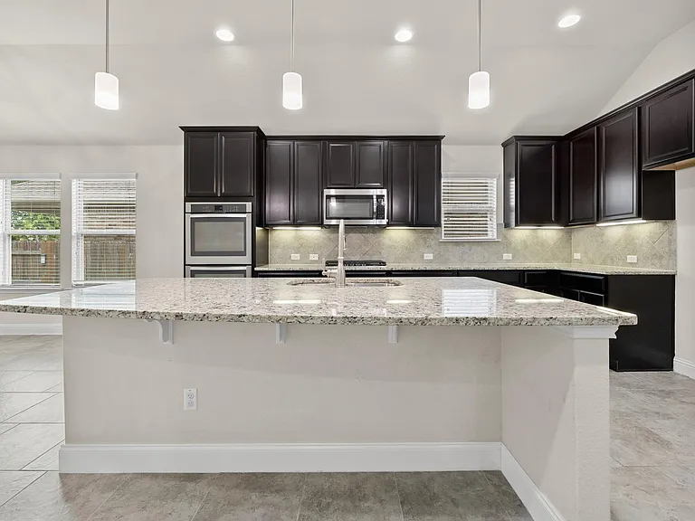 3508 De Torres Cir — Photo 6