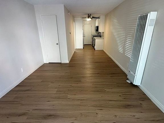 5th image of 3602 Keystone Ave APT 4