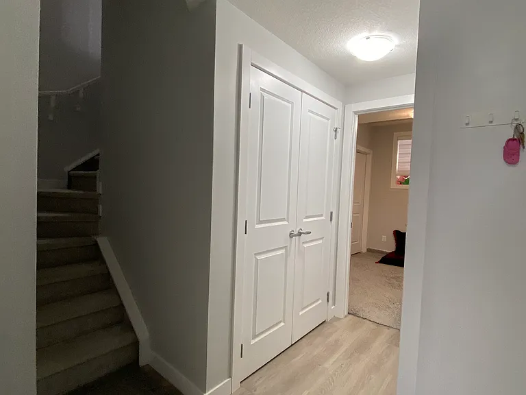 1142 Sage Hill Grv NW — Photo 3