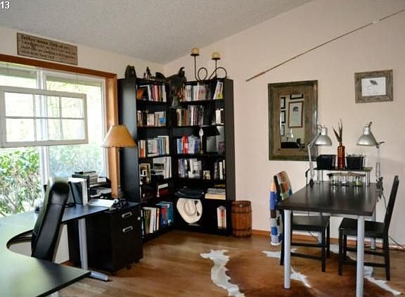 3rd image of 20517 NE 229th St