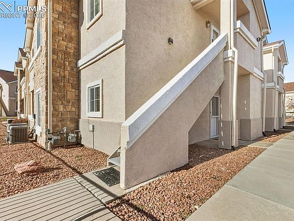 5th image of 3875 Strawberry Field Grv APT C