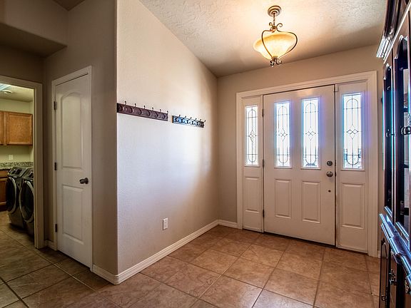 2nd image of 4636 Barcelona Cir