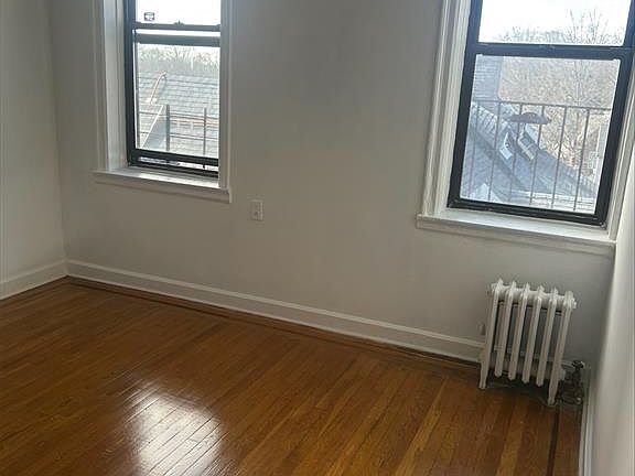 5th image of 11525 84th Ave APT 5C