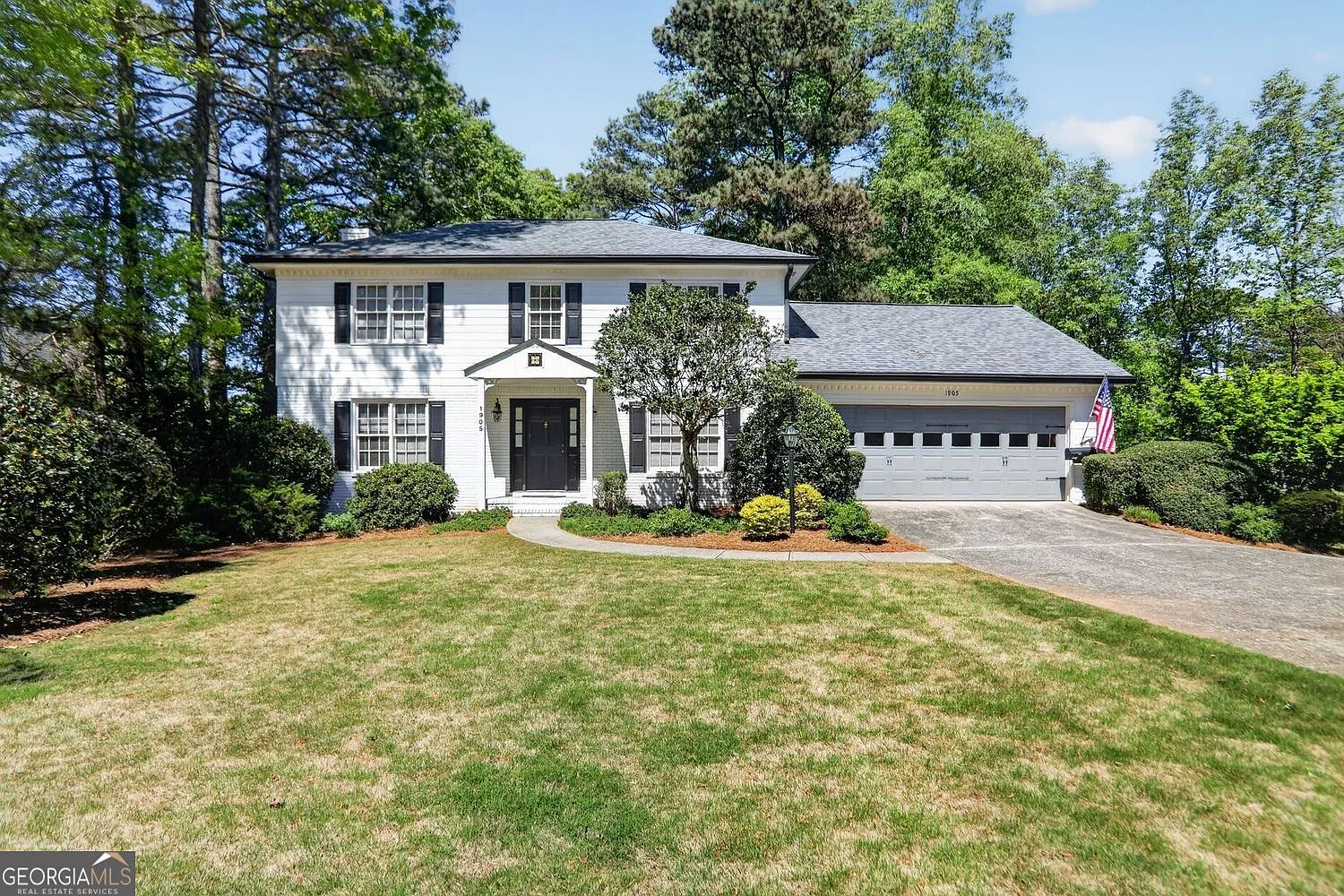 1905 Holly Springs Rd NE photo 1