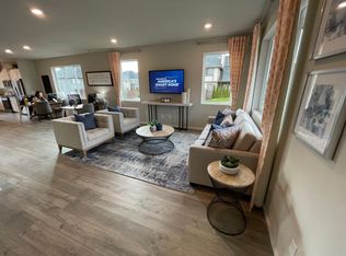 15540 NW Linder St, Portland, OR 97229