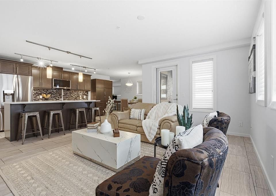 1st image of 402 E Kincora Glen Rd NW #3103