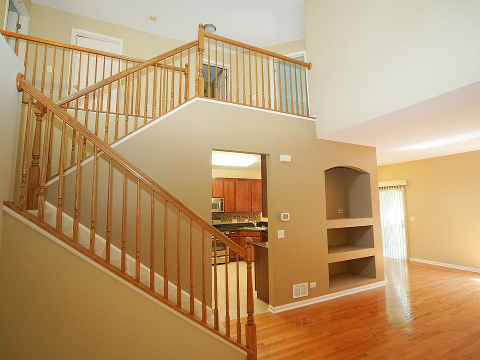 1st image of 6087 Canterbury Ln