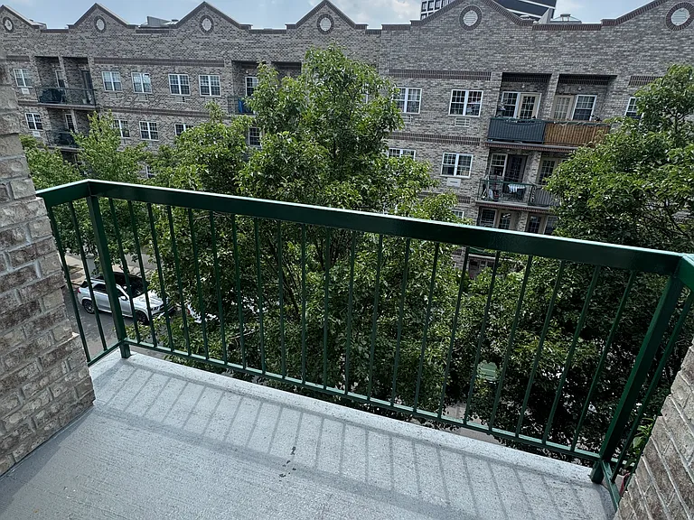 Doris St — Photo 12