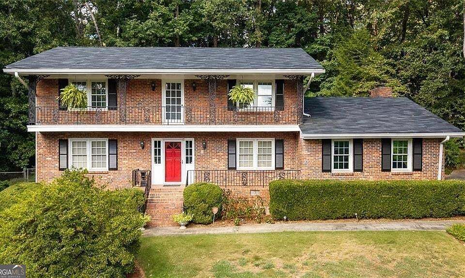 1st image of 2206 Deer Ridge Dr