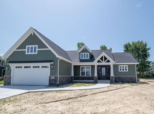 2025 Wildwood Ct, Chesterton, IN 46304
