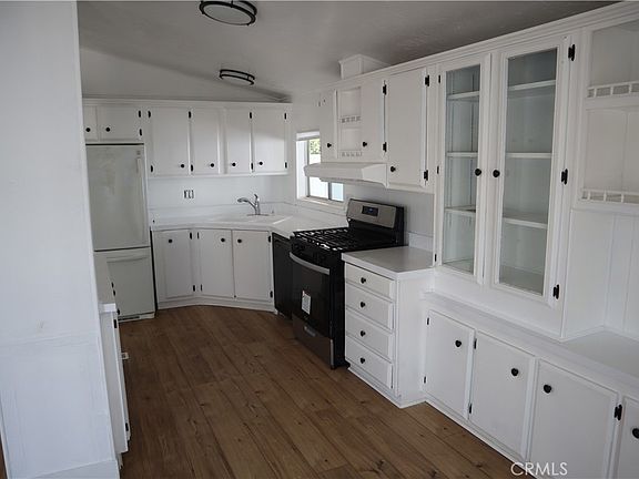 5th image of 5200 Heil Ave Space 60