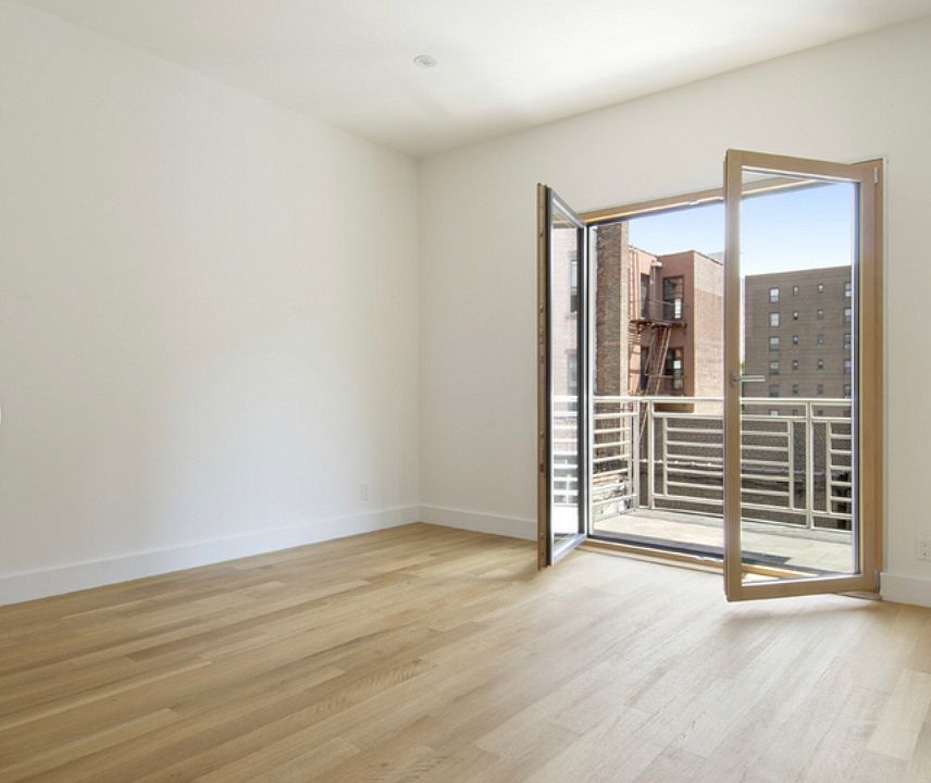 2nd image of 175 Vanderbilt Ave