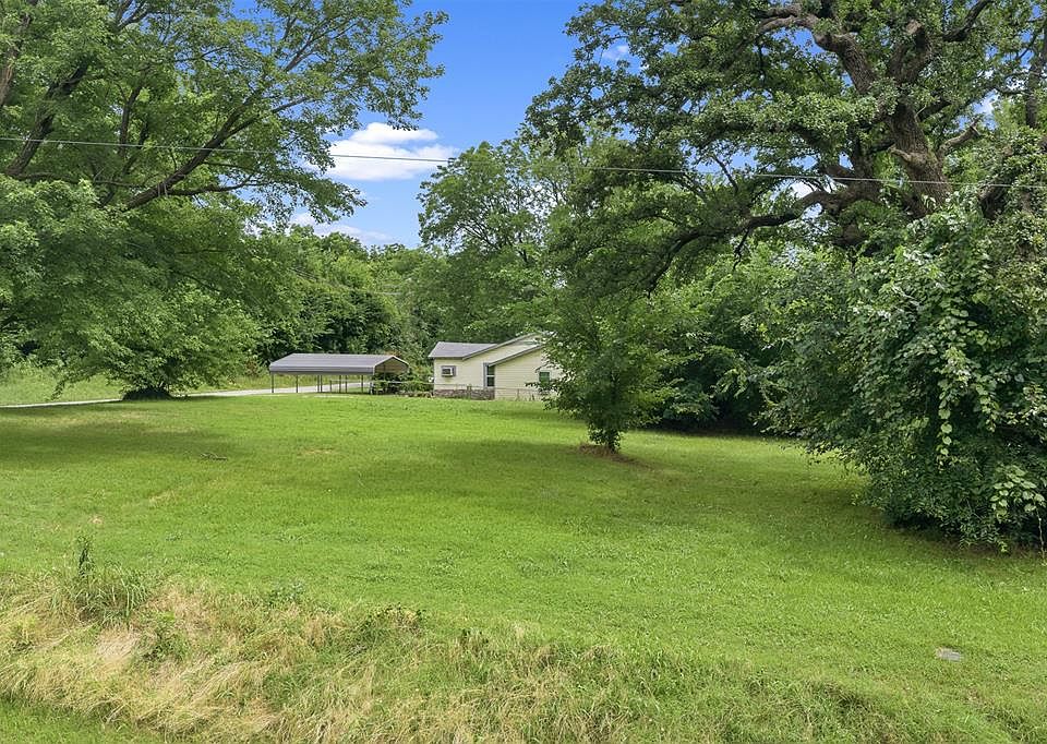 1st image of 810 N Taylor Ave Lot 1