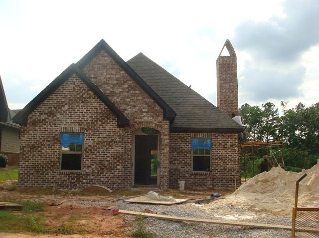 2nd image of 991 Starr Ct