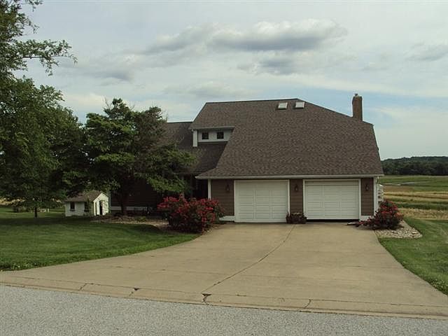 1st image of 2105 Lerin Ln
