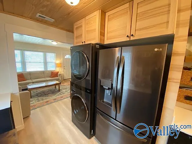 1236 Oshaughnessy Ave NE — Photo 13