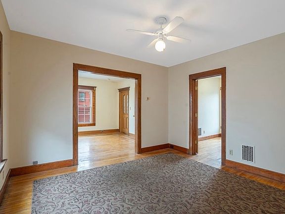 4th image of 807 Burnet Ave Unit 2