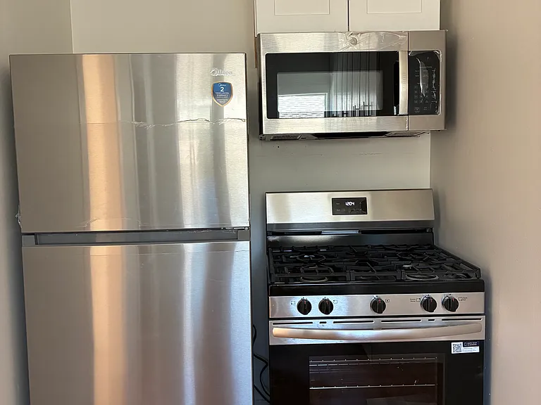 877 Villa Ave — Photo 7