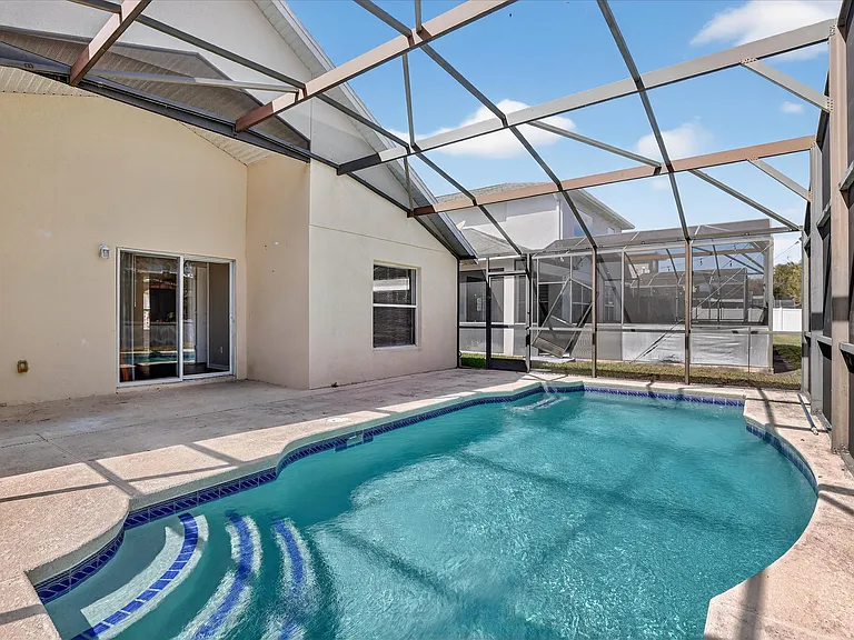 931 Emerald Green Ct — Photo 3