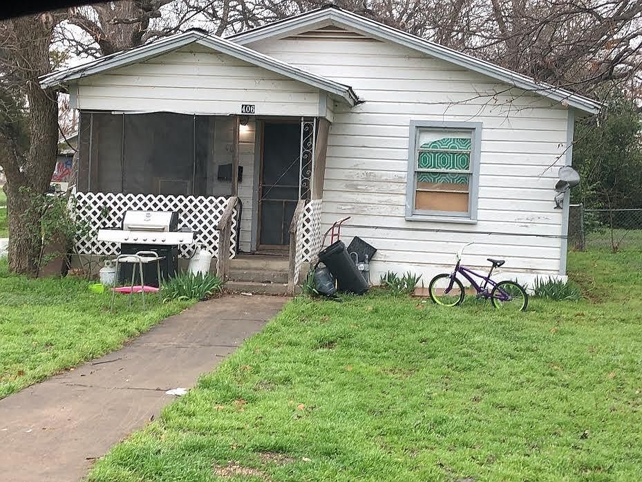 1st image of 406 S Avenue E