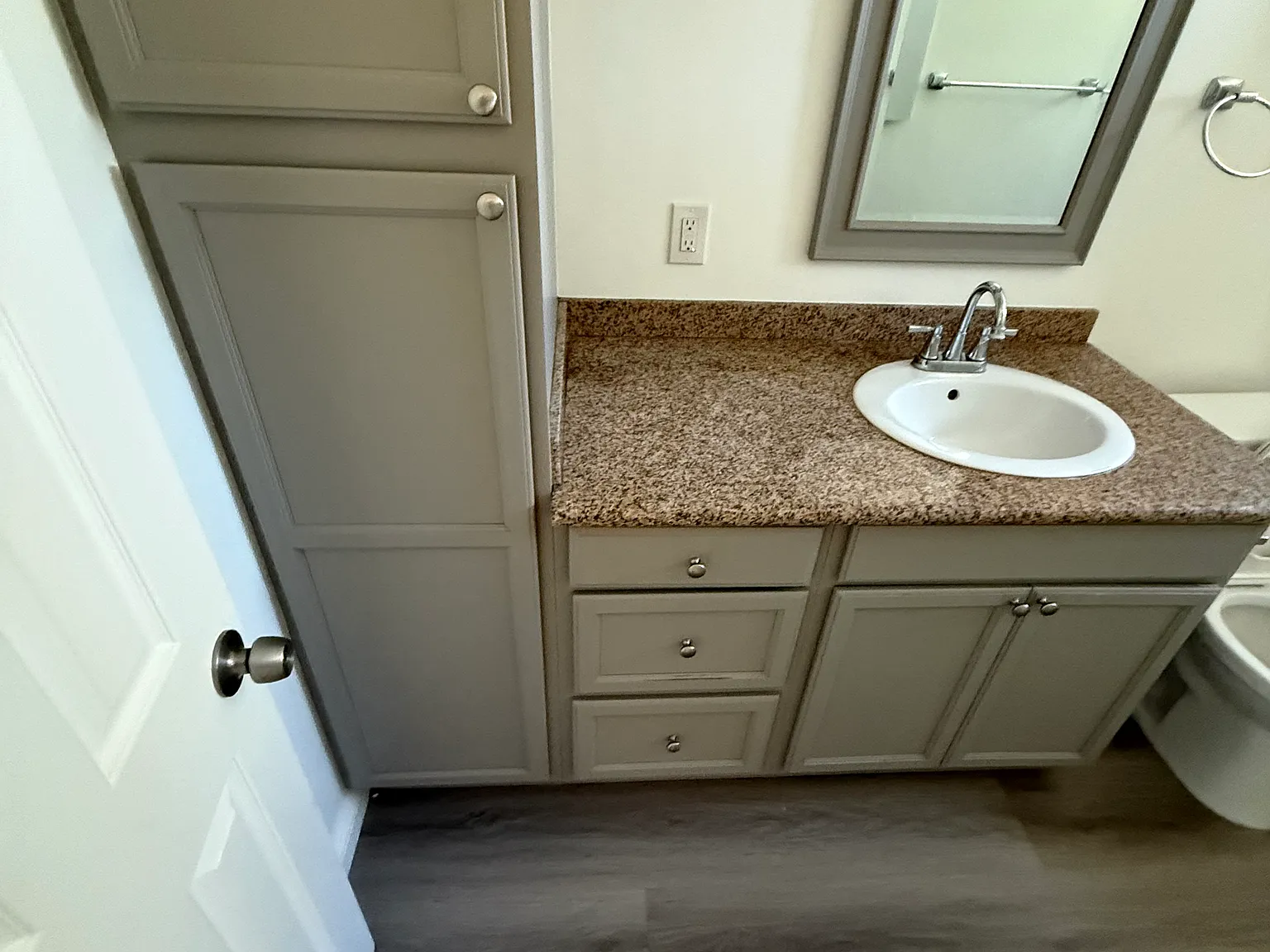 1 bed, $2,075 — Photo 3