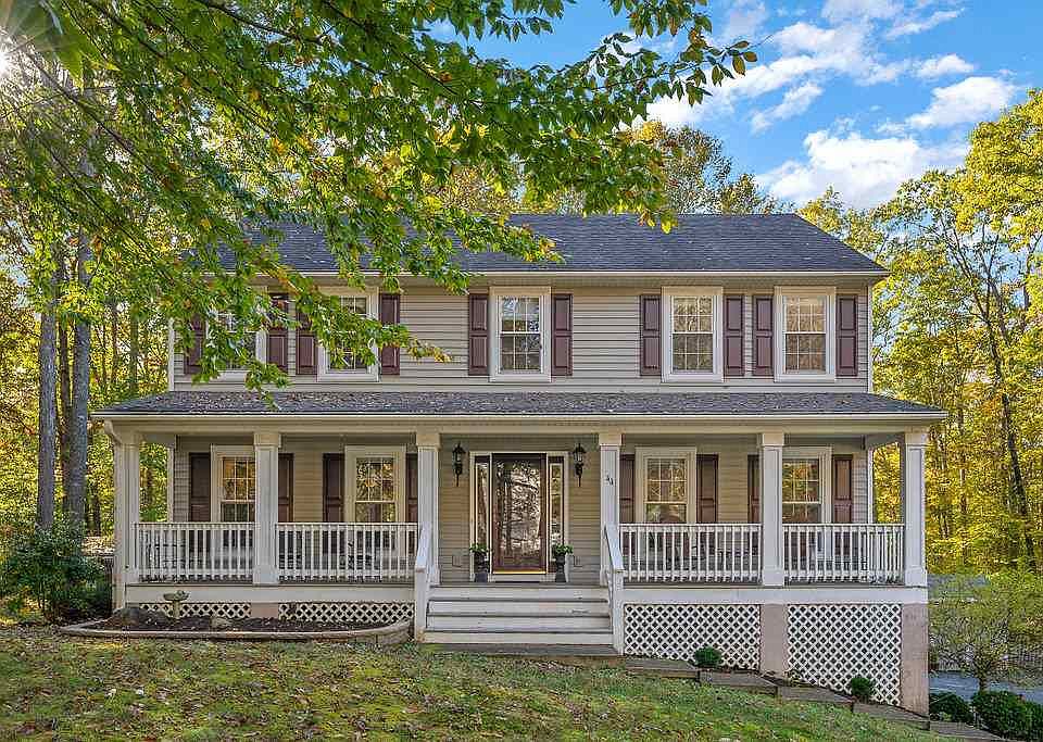 1st image of 44 Wildwood Dr