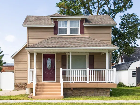 1708 16th Ave, Central City, NE 68826