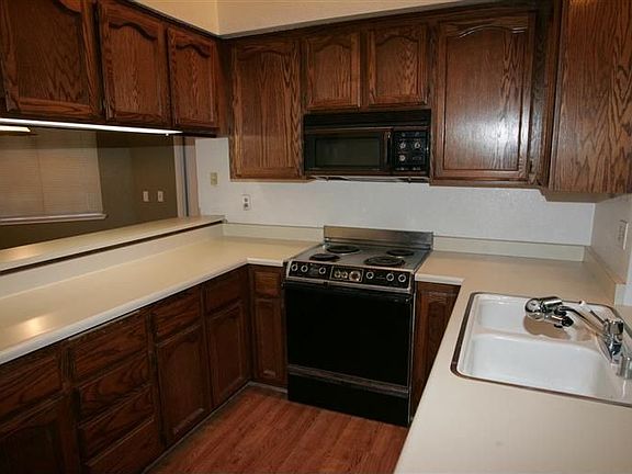 3rd image of 4518 Tippwood Way