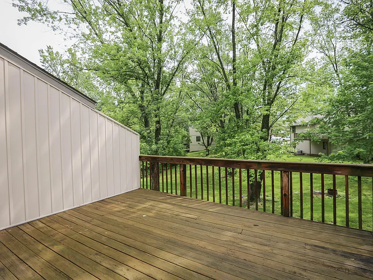 439 Foxfire Dr — Photo 13