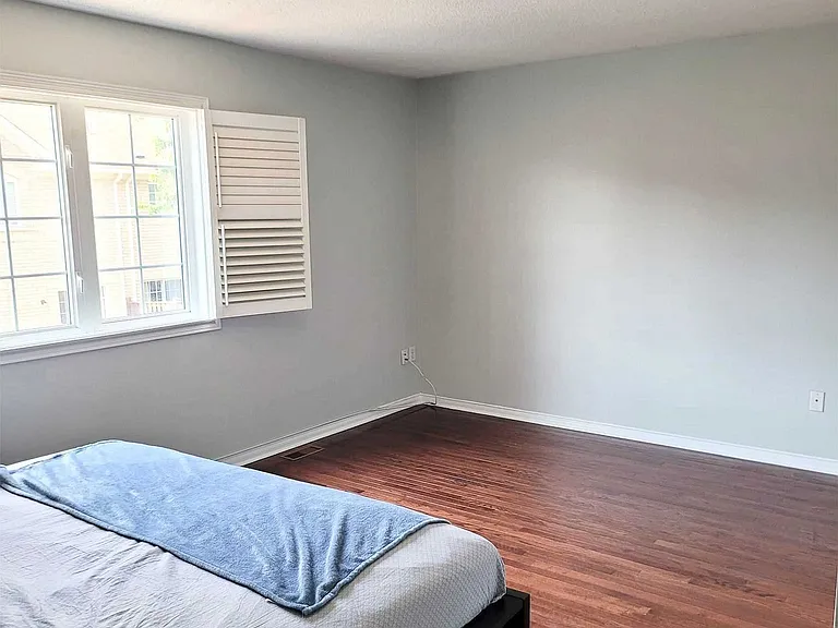 10 Palleschi Dr #UPPER — Photo 12