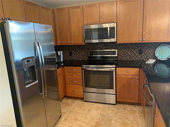 3rd image of 10530 Amiata Way APT 301