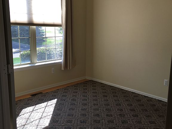 3rd image of 24038 Juniper Dr