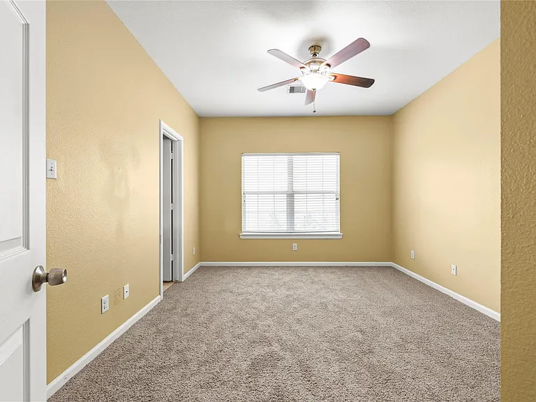 1520 Sherwood Forest St #301 — Photo 21