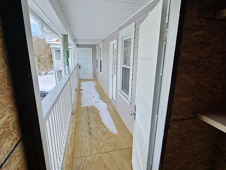8 Robinson St #2R — Photo 12