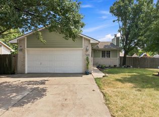 1645 S Lark Ct, Wichita, KS 67209