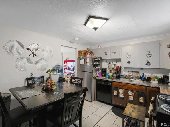 denver-colorado-129901901 picture