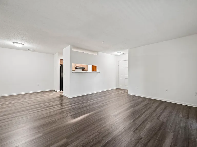 Salem Run Apartment Homes — Photo 5