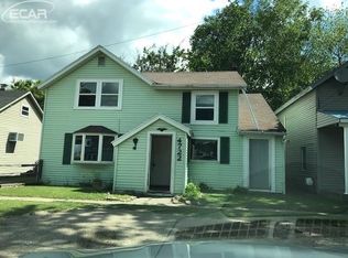 4722 3rd St, Columbiaville, MI