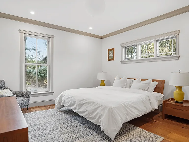 32 Oakland Ave — Photo 28