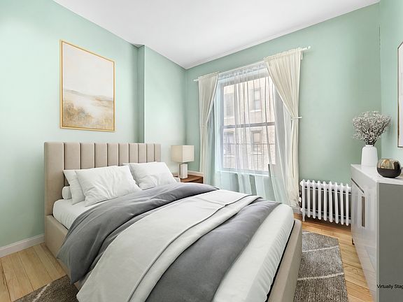 4th image of 153 W 80th St APT 4B