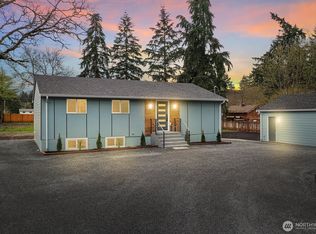 618 Brookdale Rd E, Tacoma, WA 98445