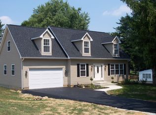 5882 Oakland Rd, Sykesville, MD 21784